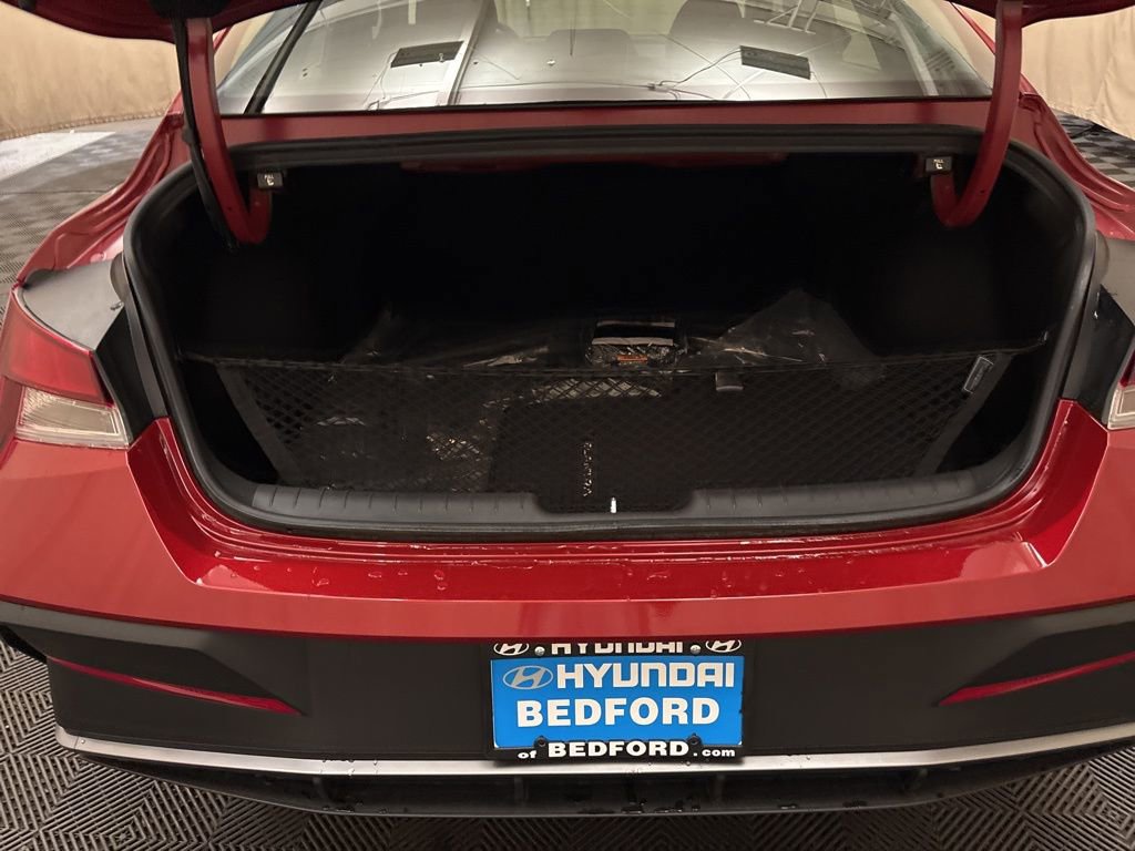 Certified 2026 Hyundai Elantra SE image 10