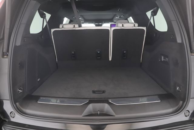 Used 2025 Cadillac Escalade ESV Sport Platinum image 32
