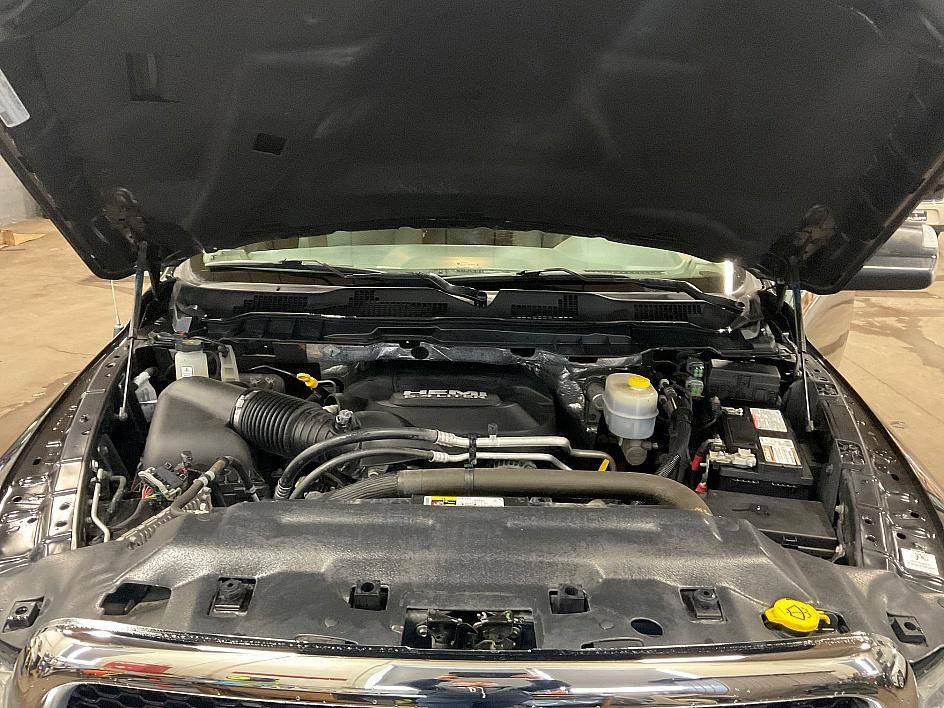 Used 2017 RAM 2500 Tradesman w/ Chrome Appearance Group image 7