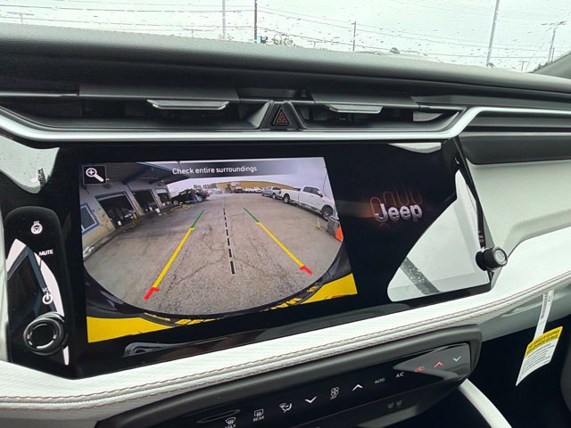 New 2026 Jeep Cherokee Limited AWD/4WD image 28