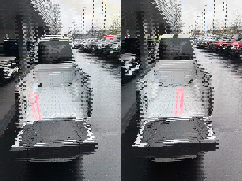 New 2025 Ford F150 Platinum image 7