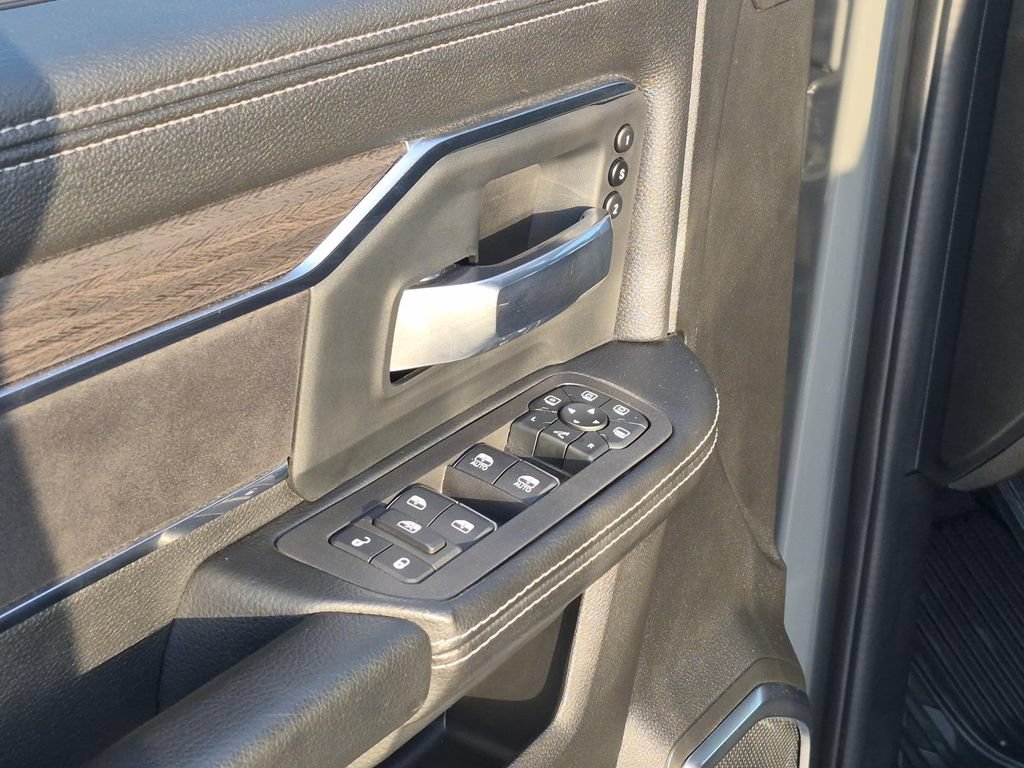 Used 2026 RAM 3500 Laramie w/ Night Edition AWD/4WD image 16