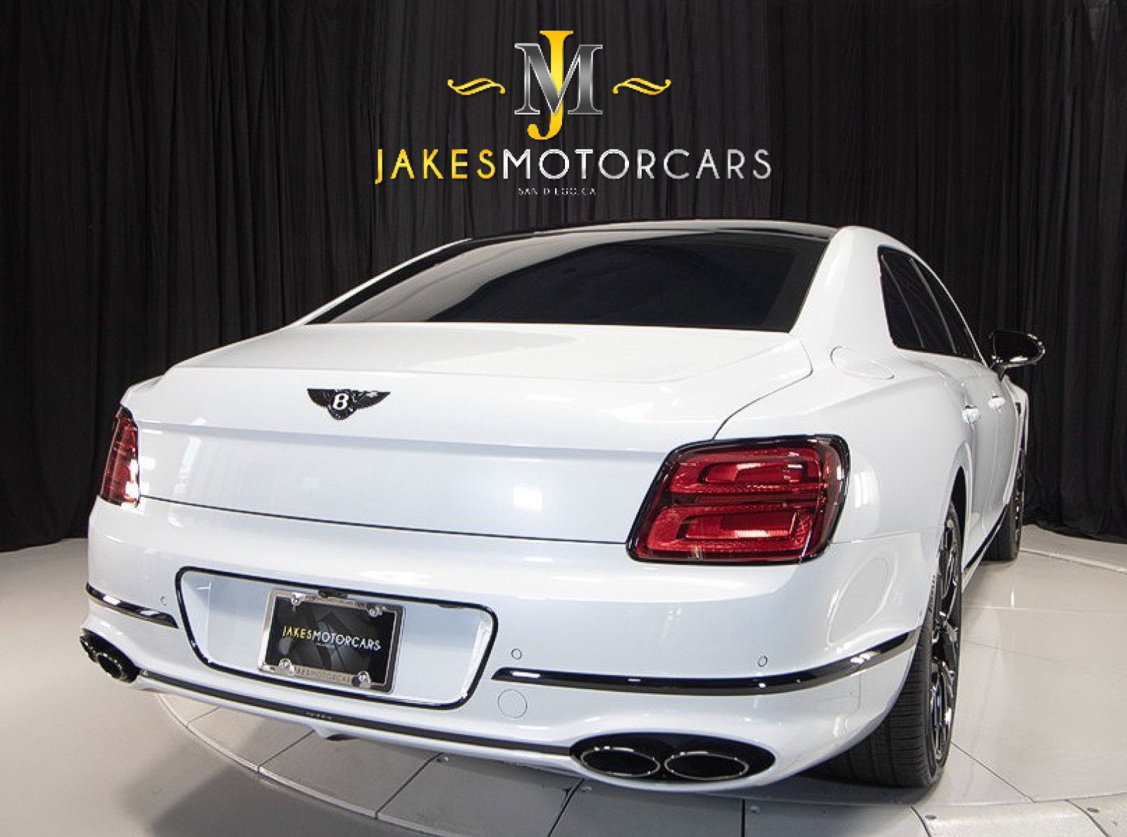 Used 2023 Bentley Flying Spur Flying Spur image 12