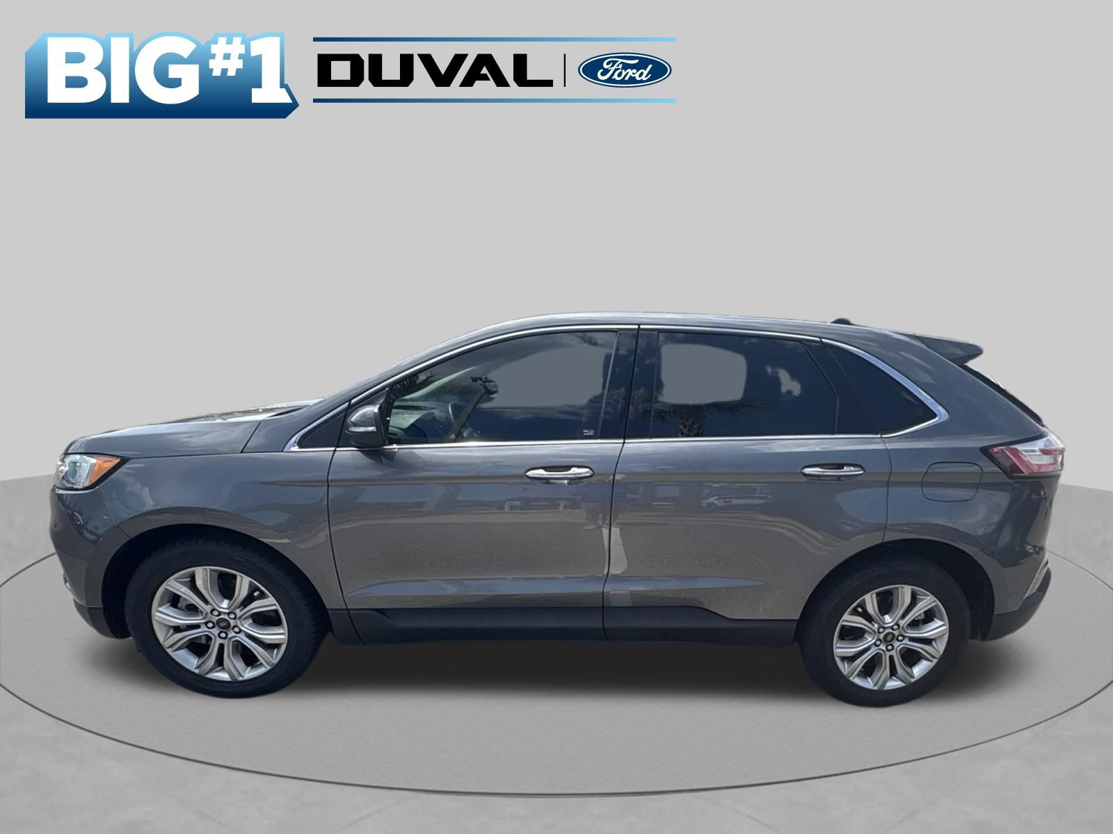 Used 2023 Ford Edge Titanium AWD/4WD image 5