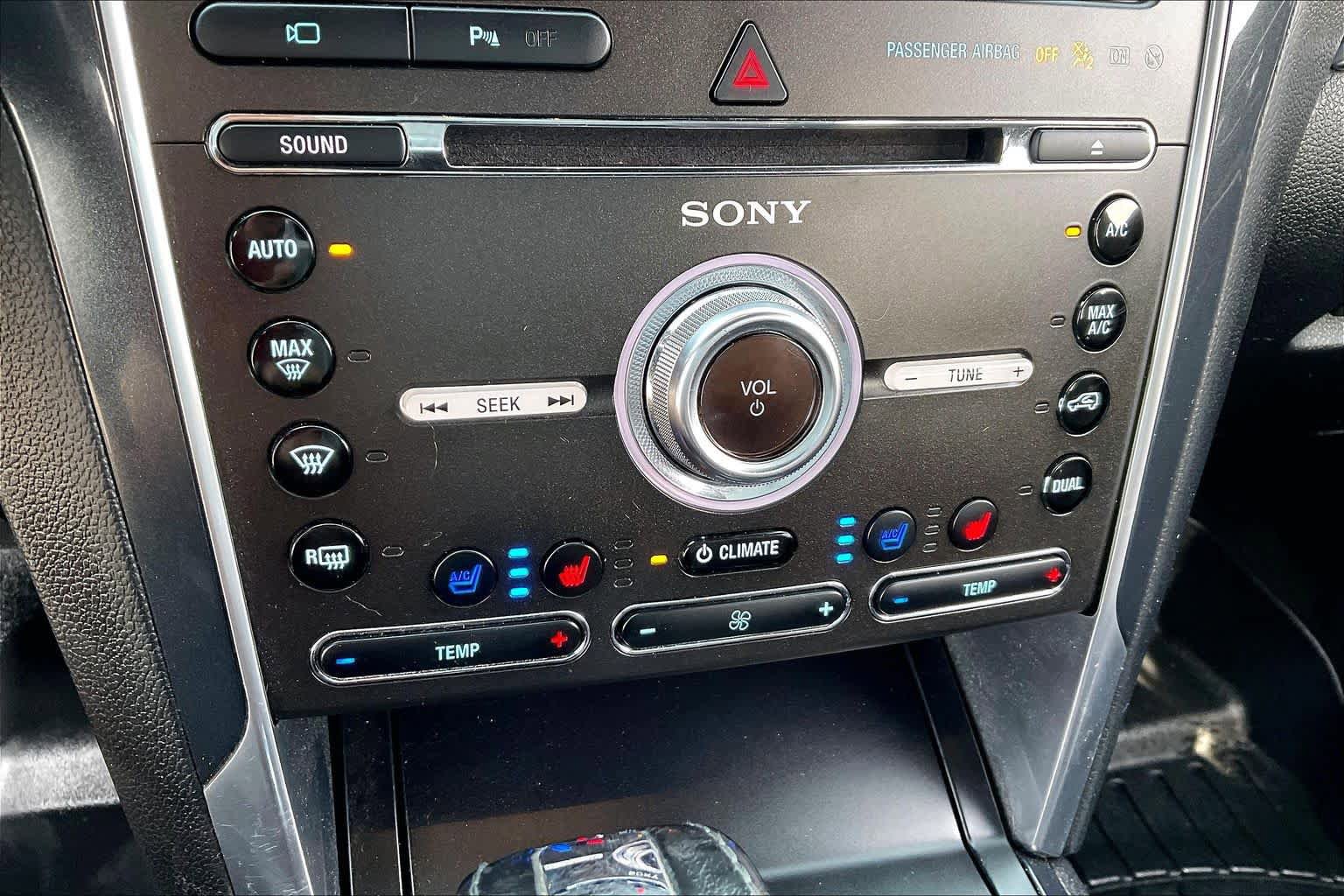 Used 2018 Ford Explorer Limited AWD/4WD image 33