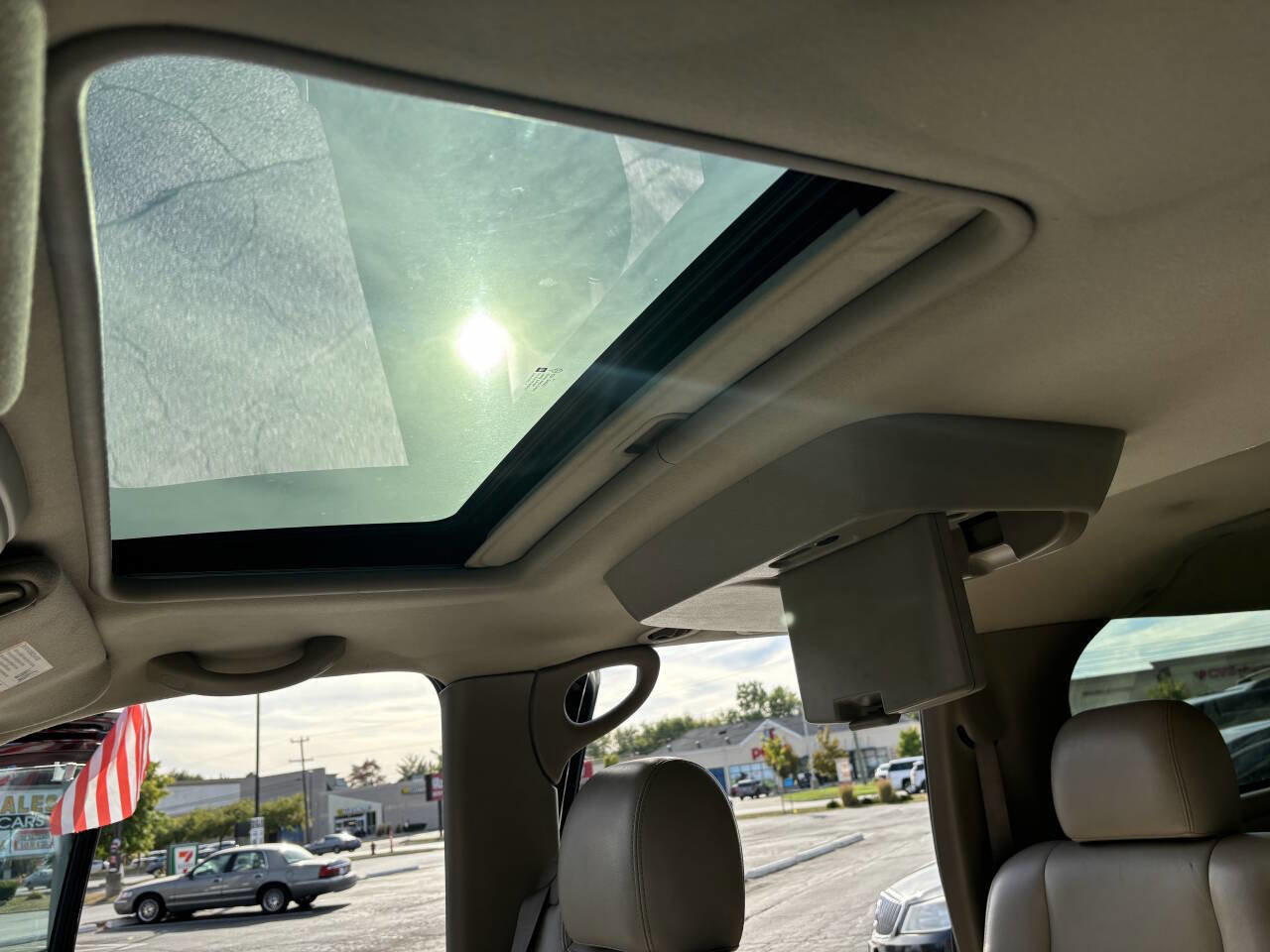 Used 2005 Chevrolet Suburban LT w/ Preferred Equipment Group image 14