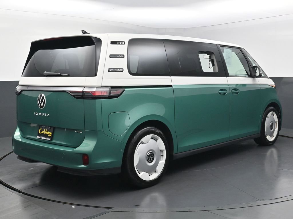 Used 2025 Volkswagen ID. Buzz 1st Edition AWD/4WD image 5