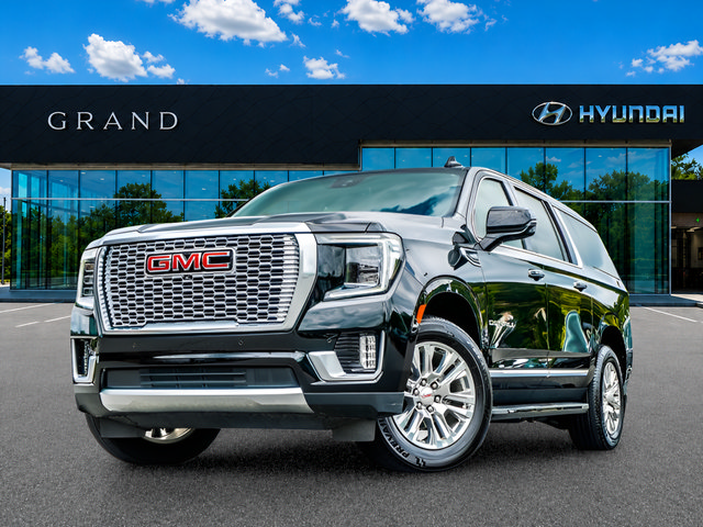 Used 2024 GMC Yukon XL Denali AWD/4WD image 1