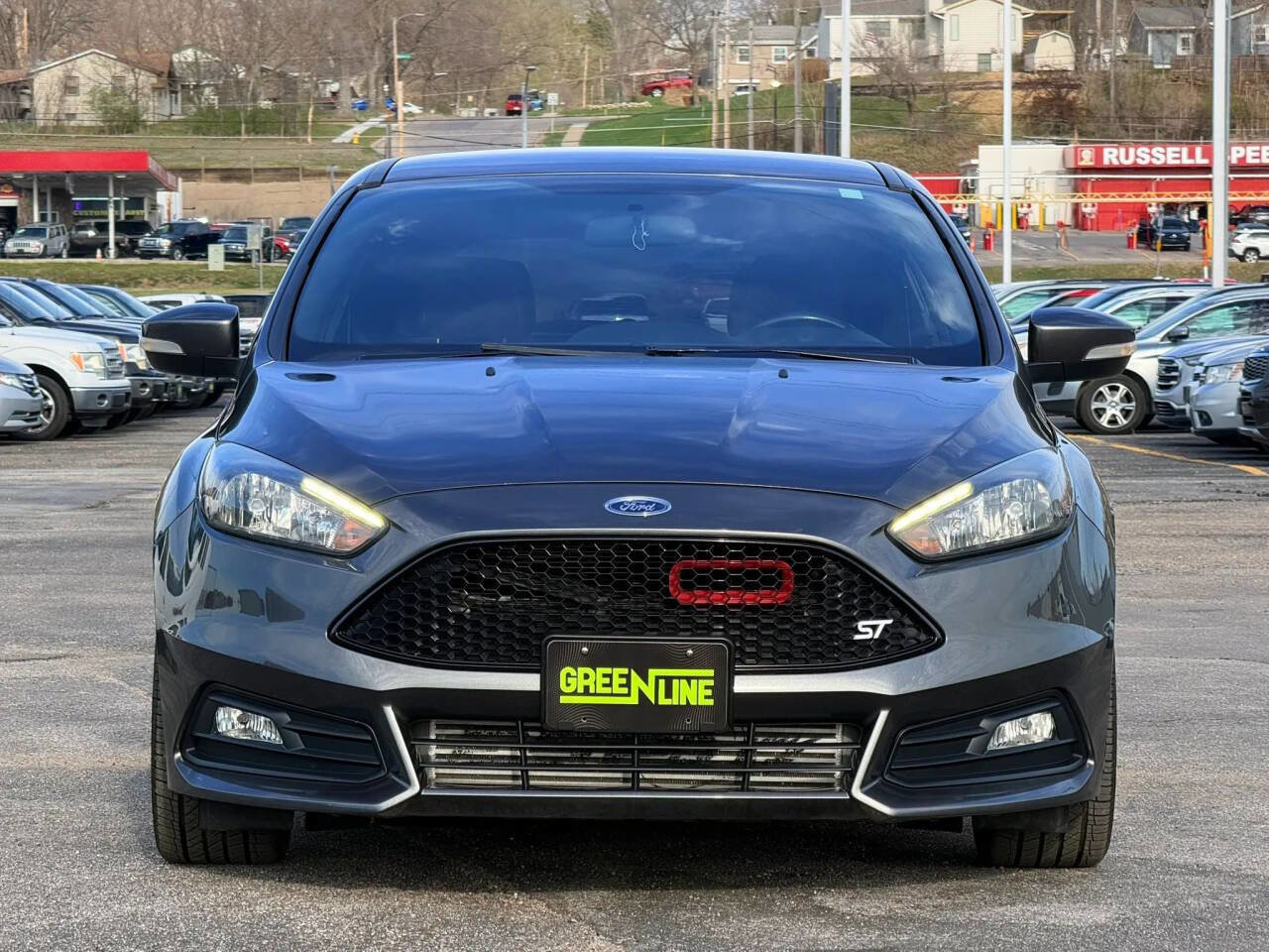 Used 2017 Ford Focus ST image 2