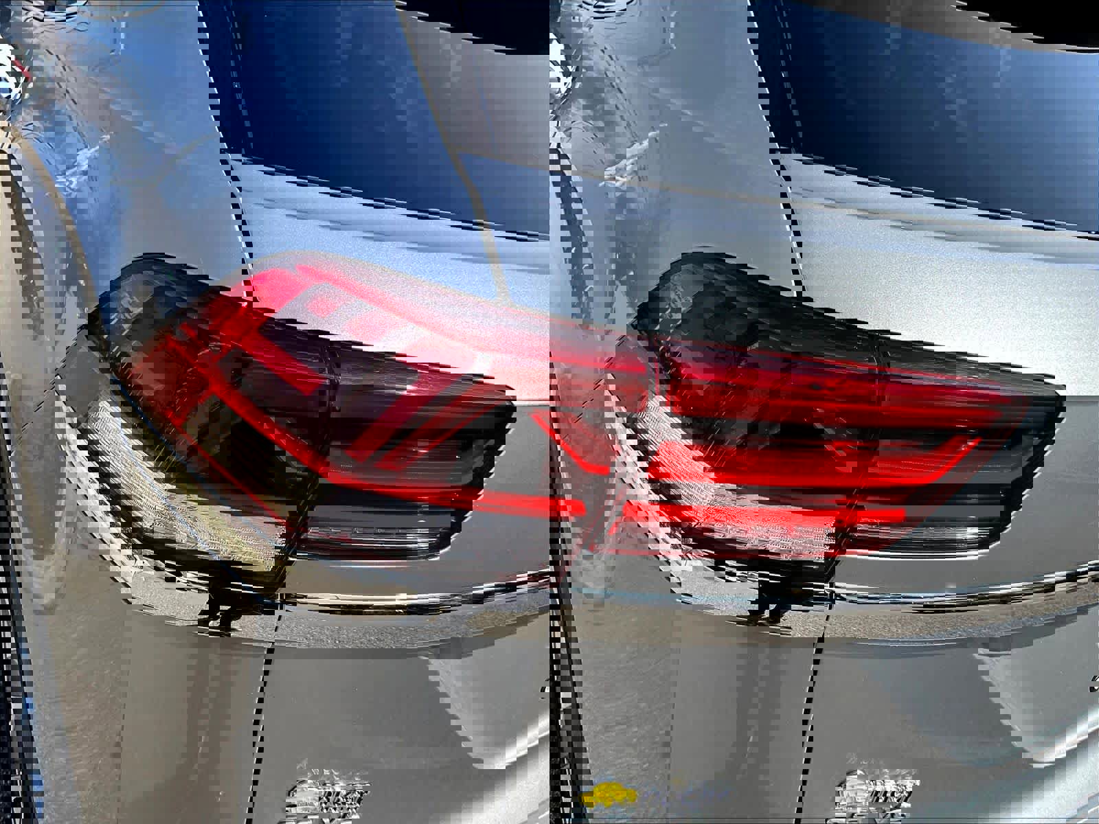 Used 2023 Volkswagen Atlas Cross Sport SE w/ Panoramic Sunroof Package image 33