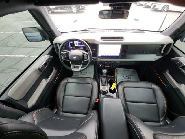 Used 2023 Ford Bronco Badlands image 27