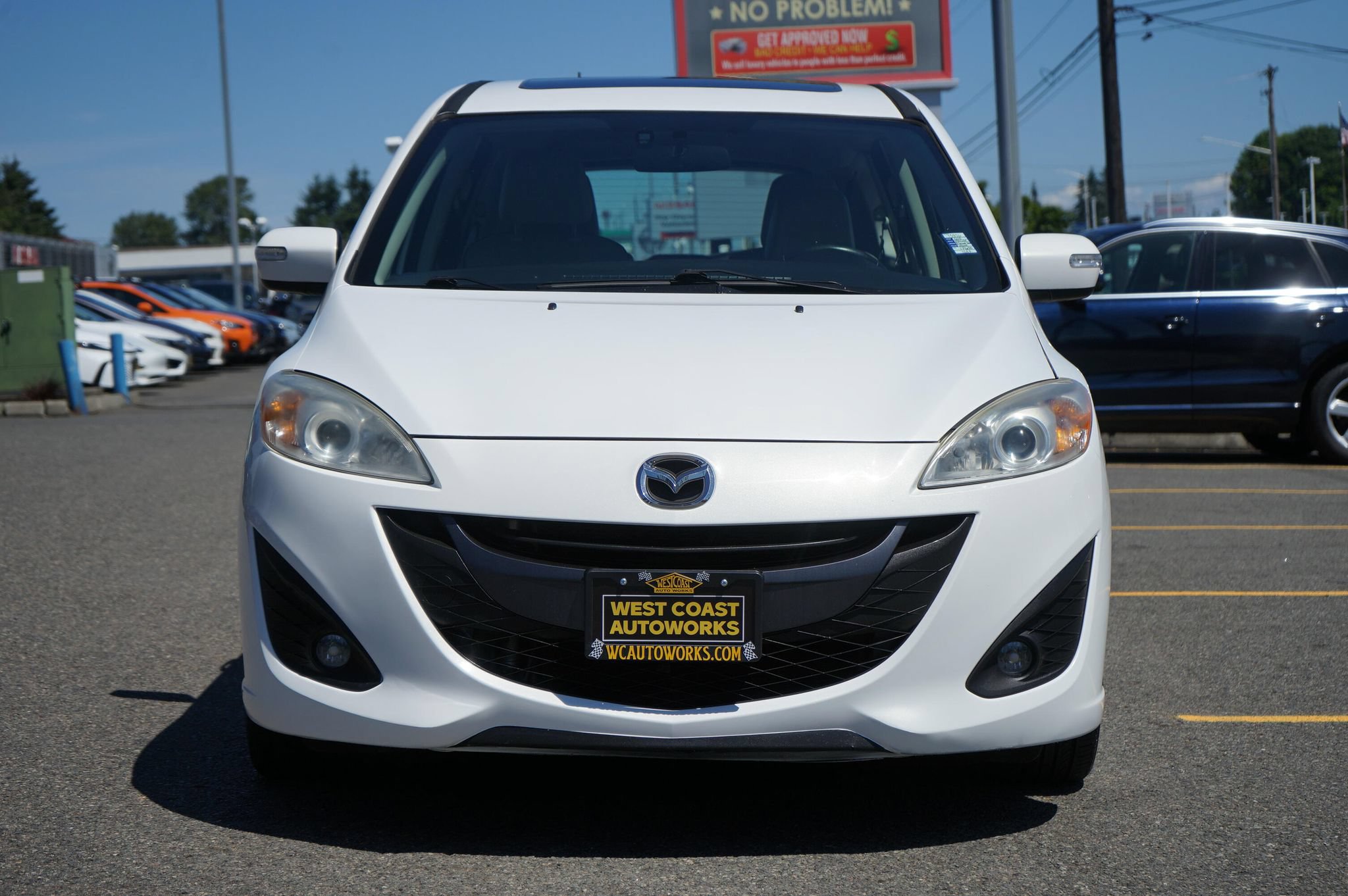 Used 2015 MAZDA MAZDA5 Grand Touring FWD image 8