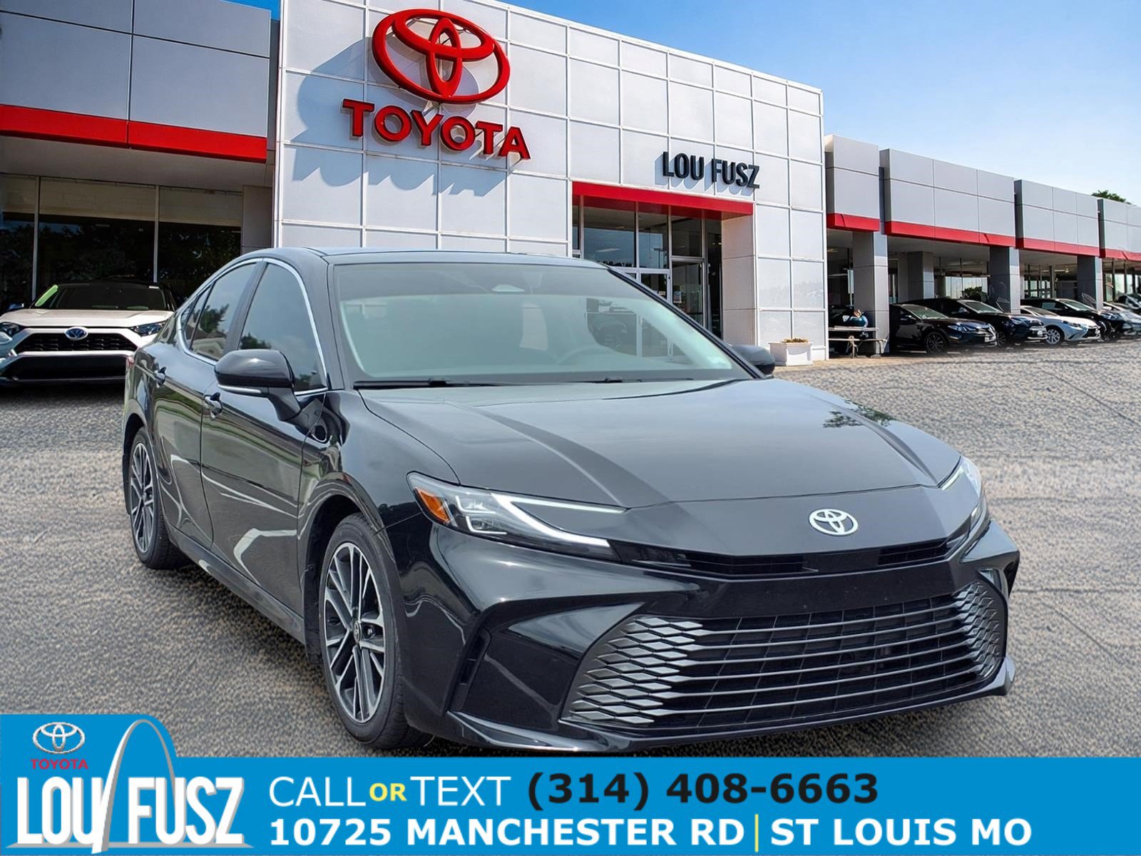 Certified 2025 Toyota Camry XLE FWD image 1