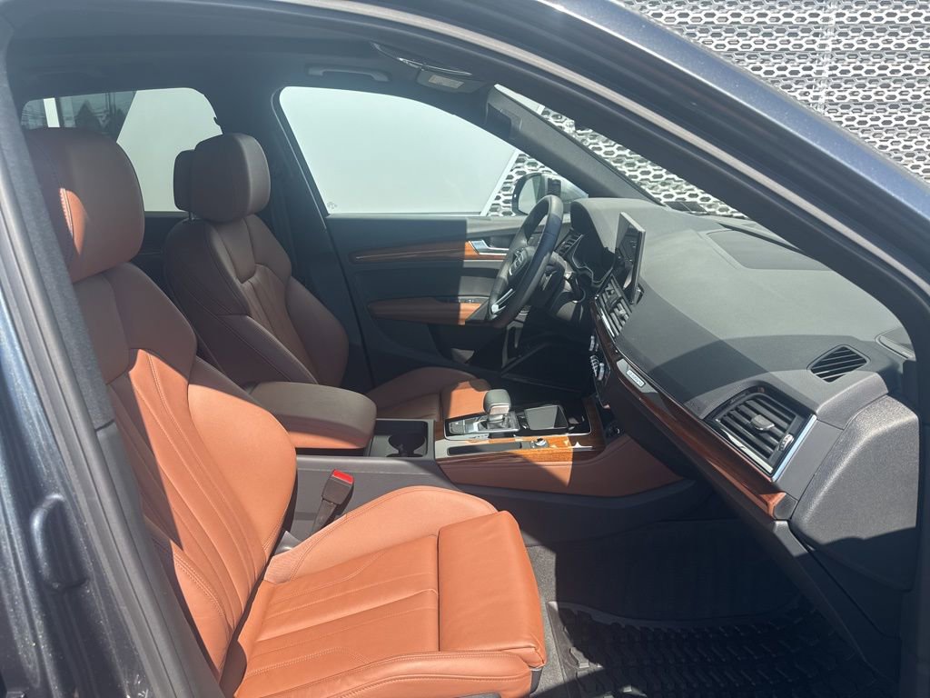 Certified 2023 Audi Q5 e Premium Plus w/ Premium Plus Package AWD/4WD image 35