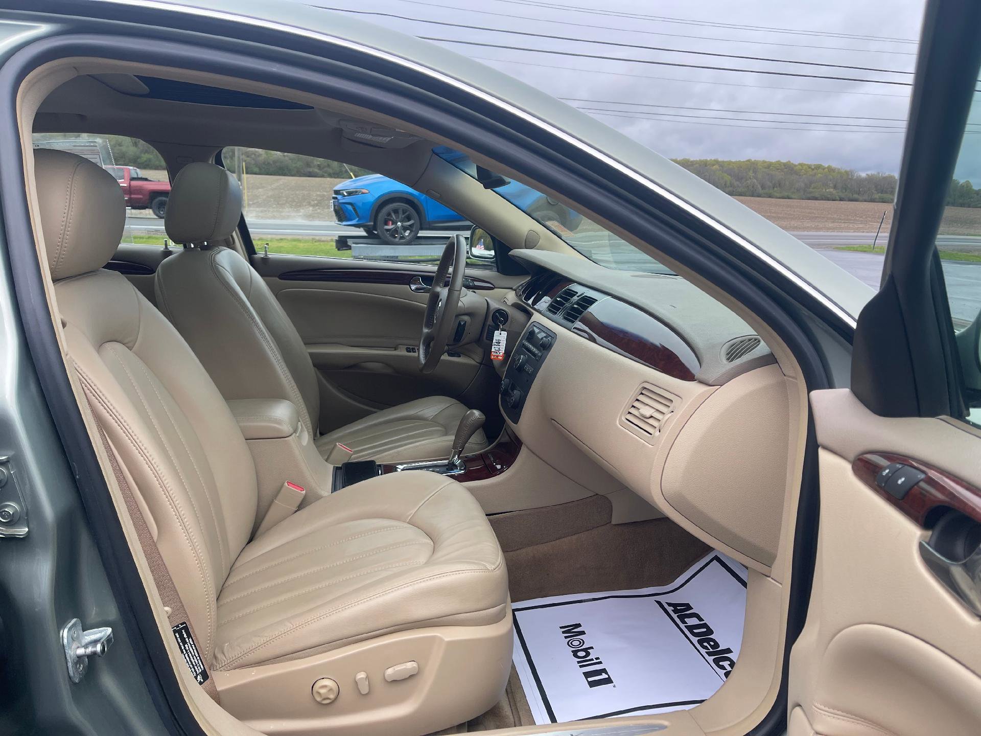 Used 2006 Buick Lucerne CXL w/ Luxury Package FWD image 9
