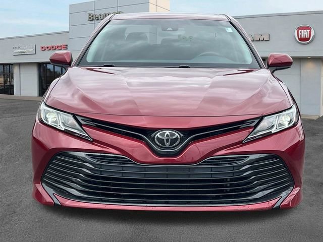 Used 2018 Toyota Camry LE FWD video 2
