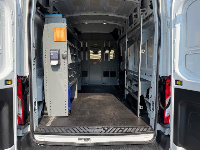 Used 2017 Ford Transit 250 148 High Roof RWD image 30