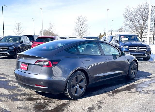 Used 2021 Tesla Model 3 Standard Range Plus image 9