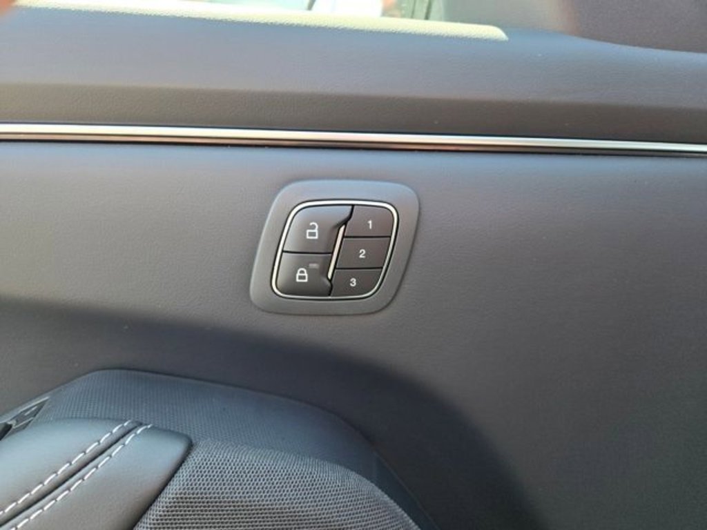 New 2025 Ford Mustang Mach-E Select w/ Comfort Package Lite image 17