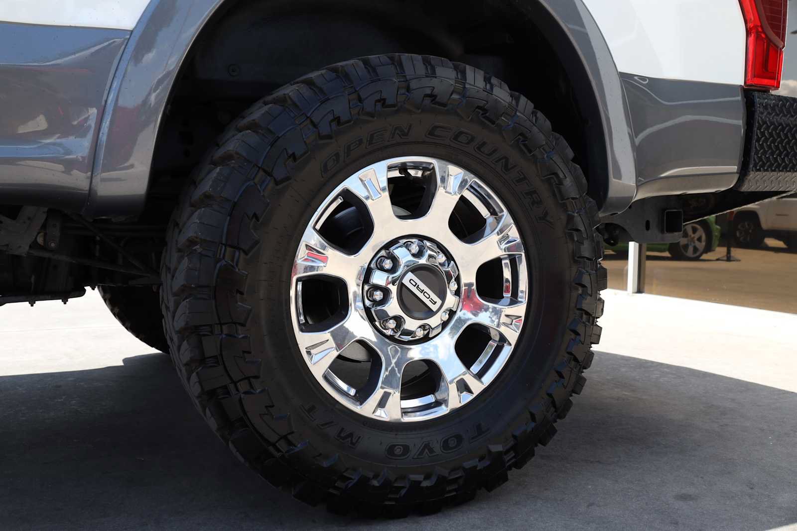 Used 2022 Ford F250 Lariat w/ Lariat Ultimate Package AWD/4WD image 64