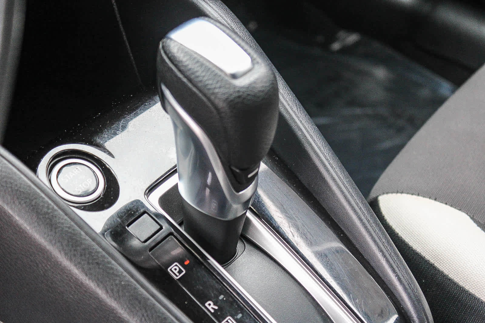 Used 2021 Nissan Versa SV FWD image 19