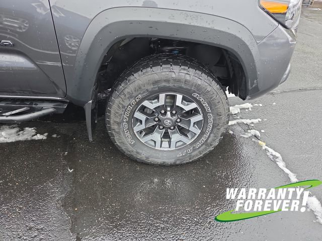Used 2023 Toyota Tacoma TRD Off-Road w/ Black Out Package (TMS) image 19