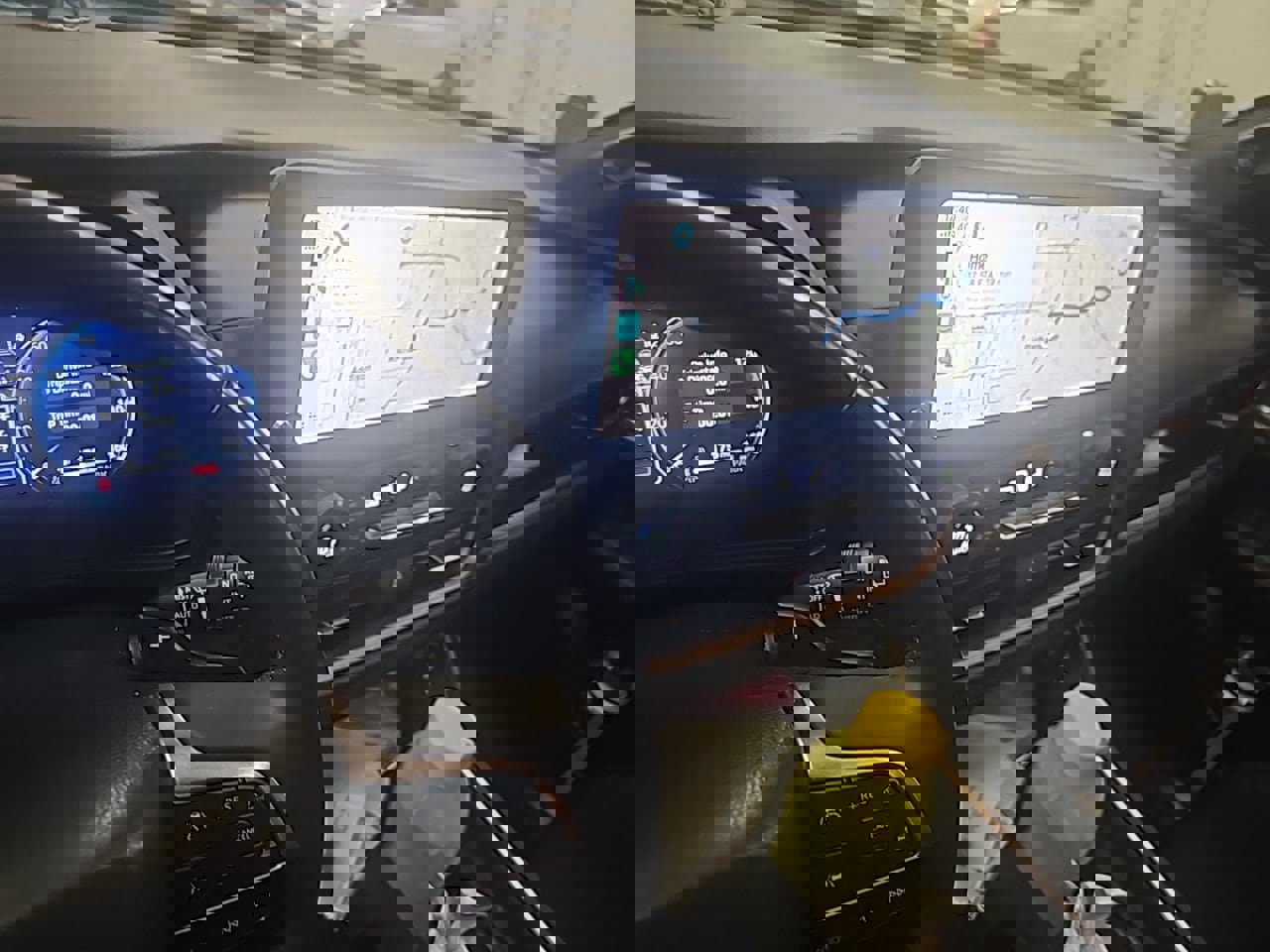 Used 2024 Toyota Grand Highlander AWD Hybrid image 10