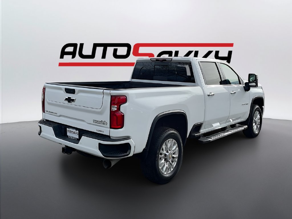 Used 2022 Chevrolet Silverado 3500 High Country w/ Z71 Off-Road Package AWD/4WD image 7
