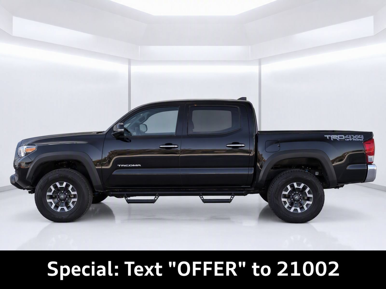 Used 2019 Toyota Tacoma TRD Off-Road AWD/4WD image 2