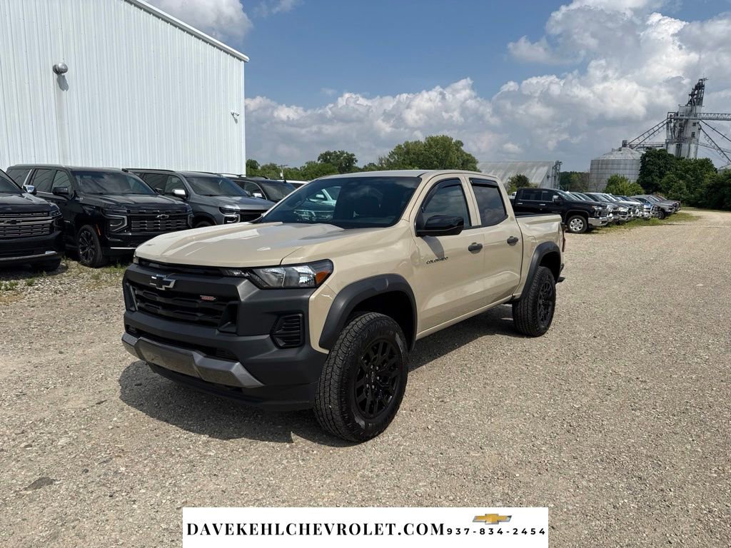 Used 2023 Chevrolet Colorado Trail Boss w/ Advanced Trailering Package AWD/4WD image 1