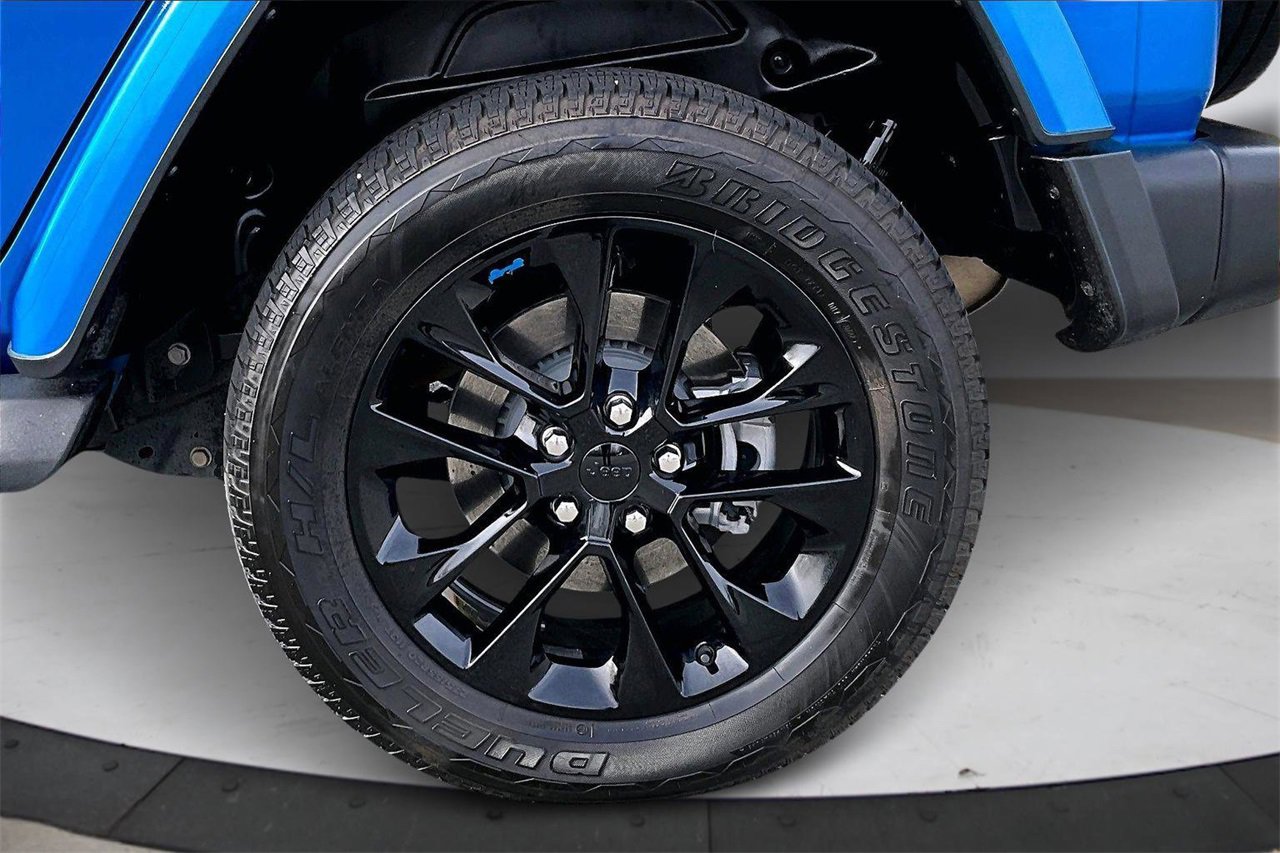 Used 2022 Jeep Wrangler Unlimited Sahara image 33