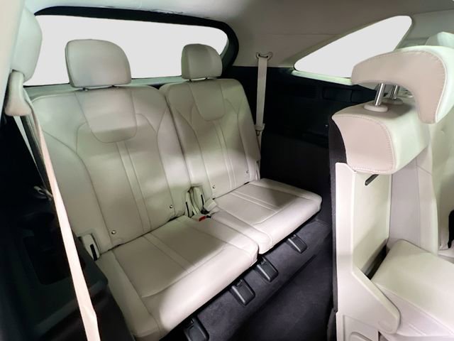 Certified 2024 Kia Sorento S w/ Panoramic Sunroof Package image 28