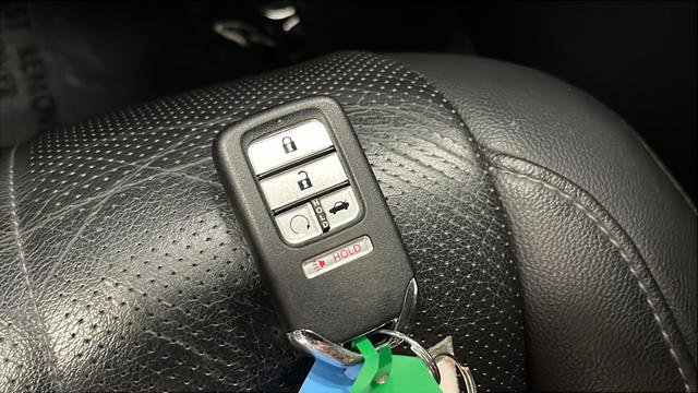 Used 2021 Honda Accord Touring image 21