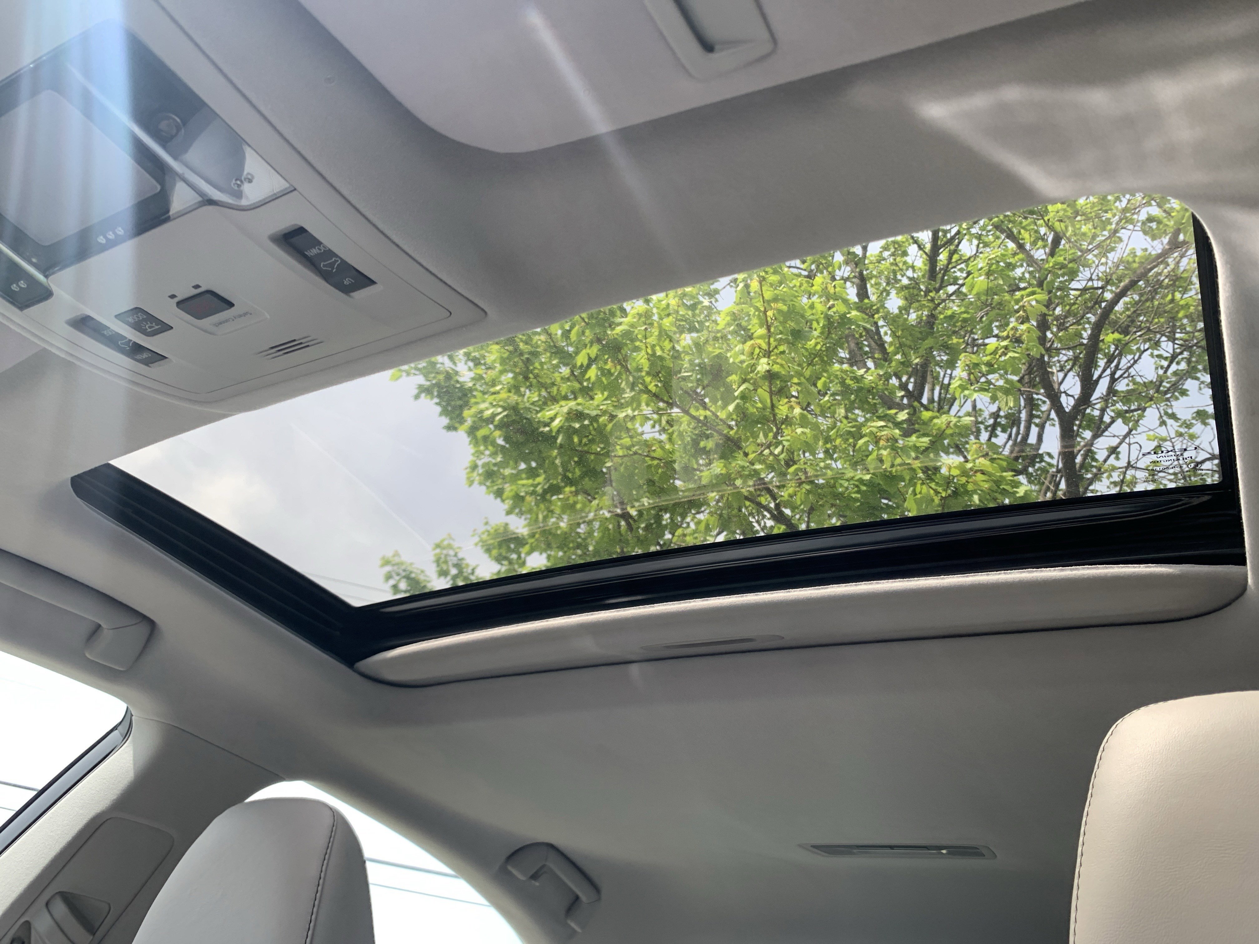 Used 2017 Lexus ES 350 w/ Luxury Package image 24