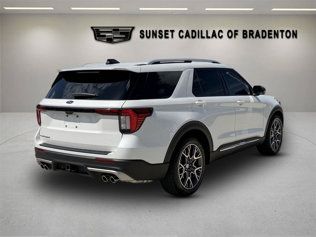 Used 2025 Ford Explorer Platinum w/ Ultimate Package RWD image 3