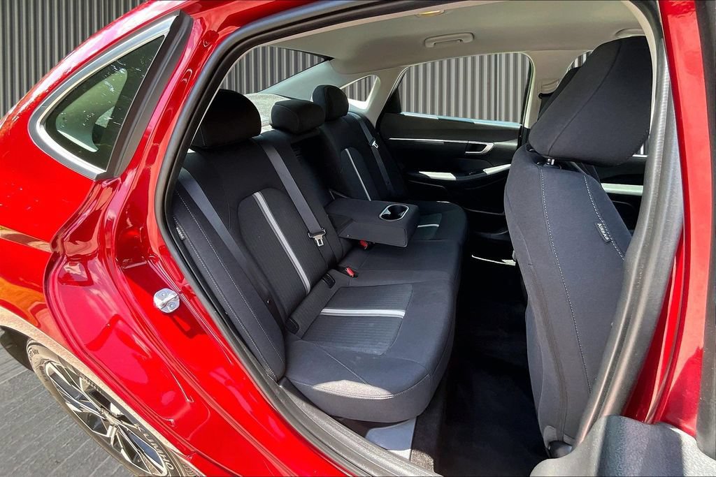 Used 2025 Hyundai Sonata SEL FWD image 27