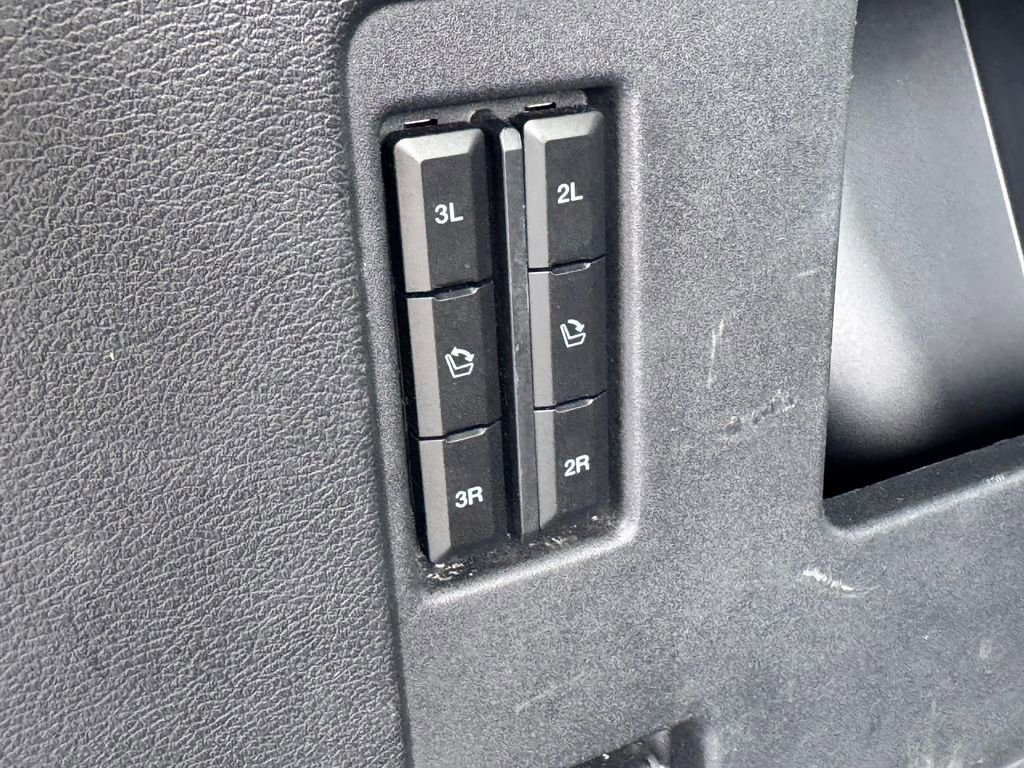 Used 2022 Ford Expedition Max Limited RWD image 21