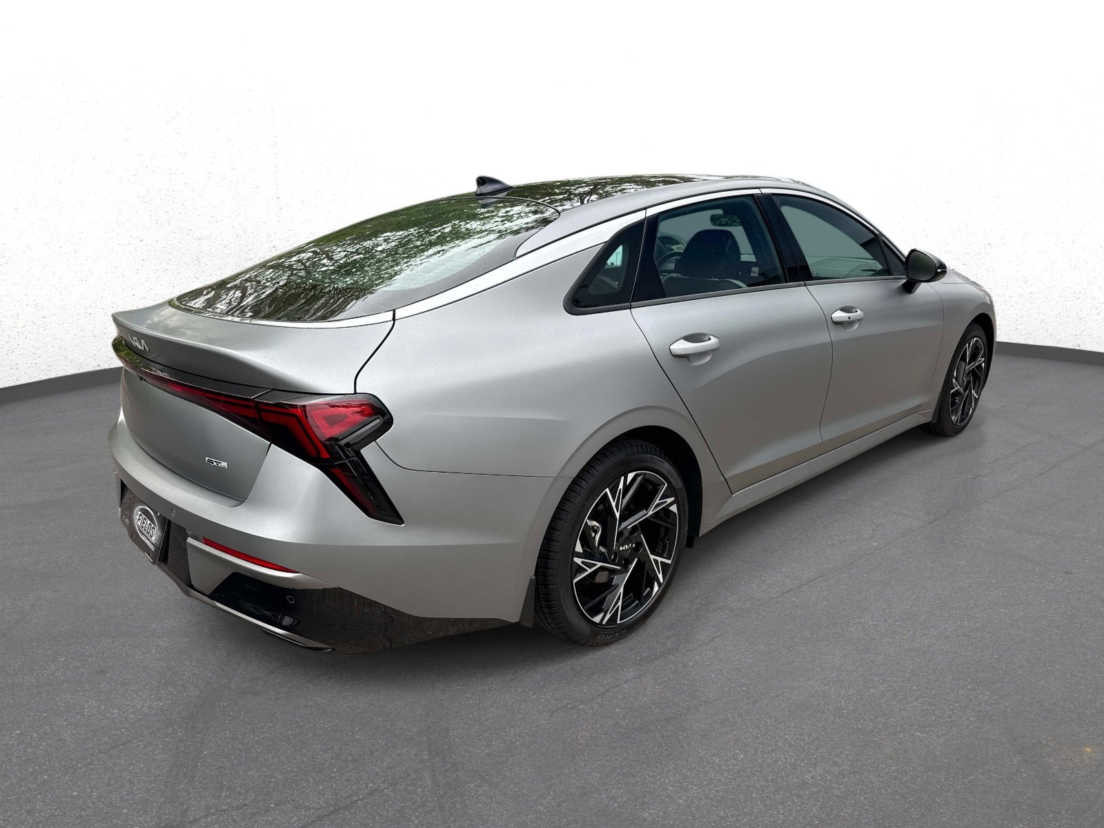 Used 2025 Kia K5 GT-Line w/ GT-Line Premium Package image 3