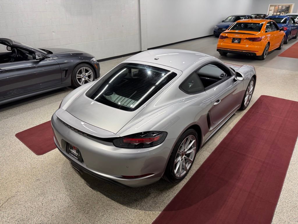 Used 2019 Porsche 718 Cayman image 14