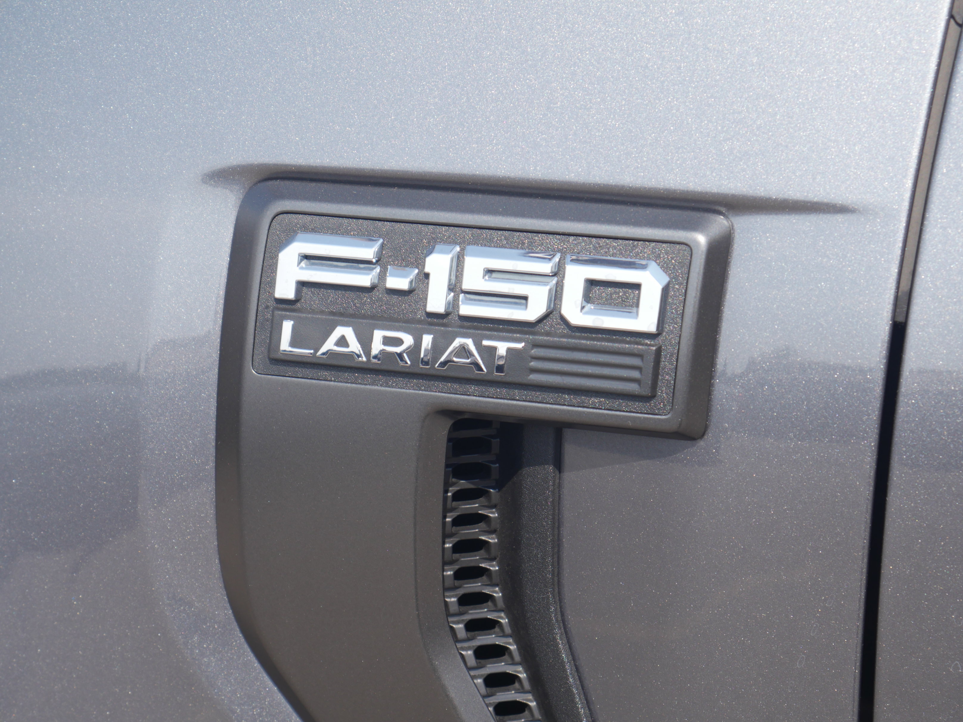 Certified 2023 Ford F150 Lariat w/ Equipment Group 502A High AWD/4WD image 19