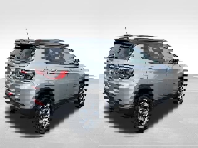 Used 2022 Jeep Compass Trailhawk w/ Sun and Sound Group image 46