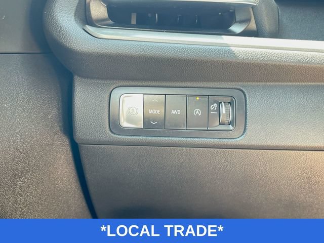 Used 2024 Chevrolet Traverse LT w/ Midnight/Sport Edition AWD/4WD image 18