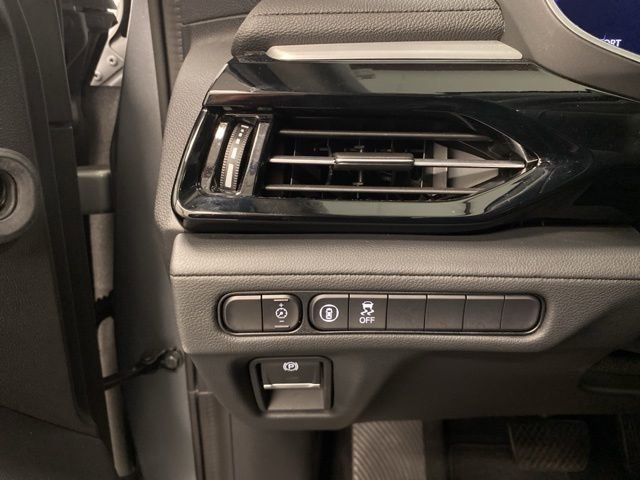 Used 2023 Acura MDX SH-AWD image 18