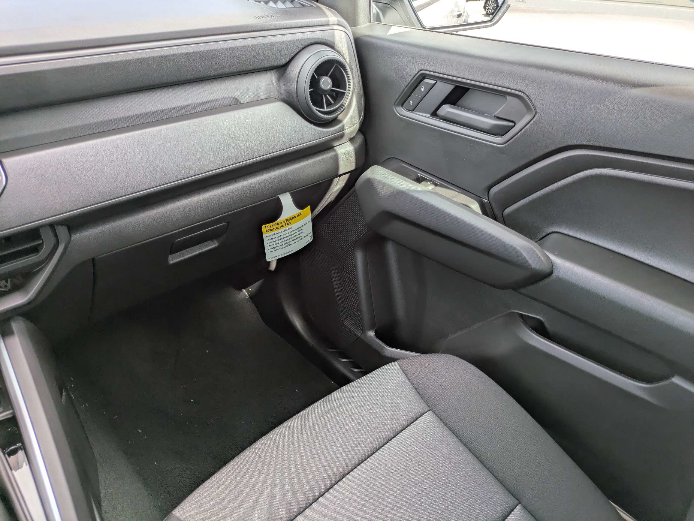 New 2026 Chevrolet Colorado Trail Boss AWD/4WD image 9