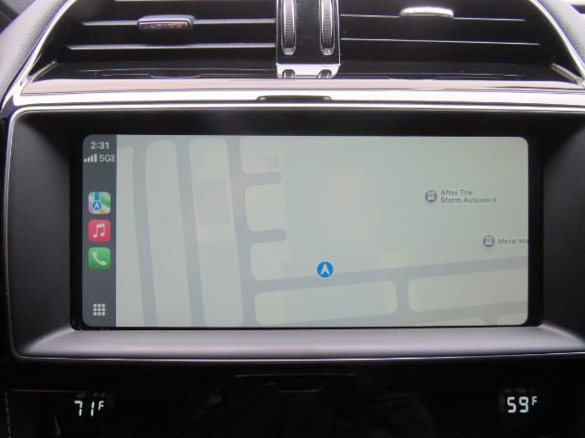 Used 2020 Jaguar F-PACE S image 12