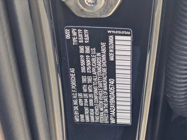 Used 2022 Porsche Cayenne image 25