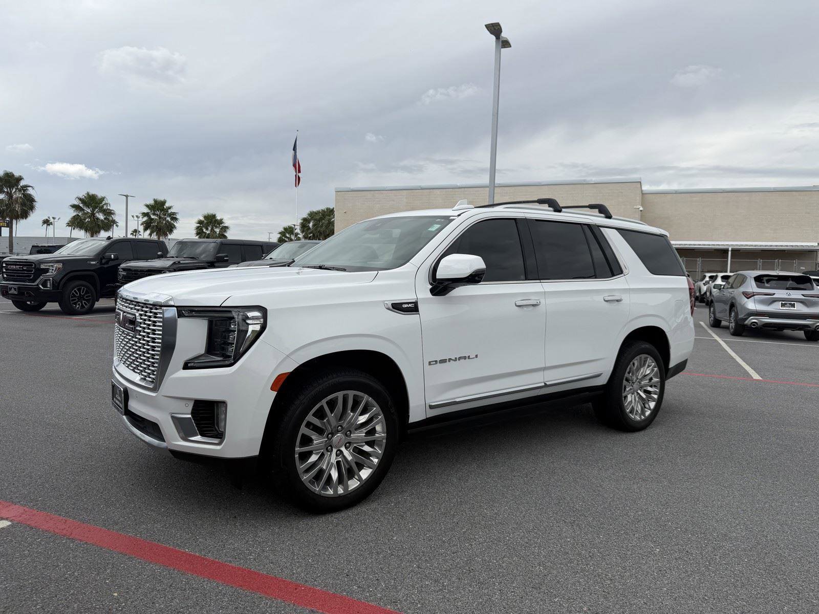 Used 2024 GMC Yukon Denali image 24