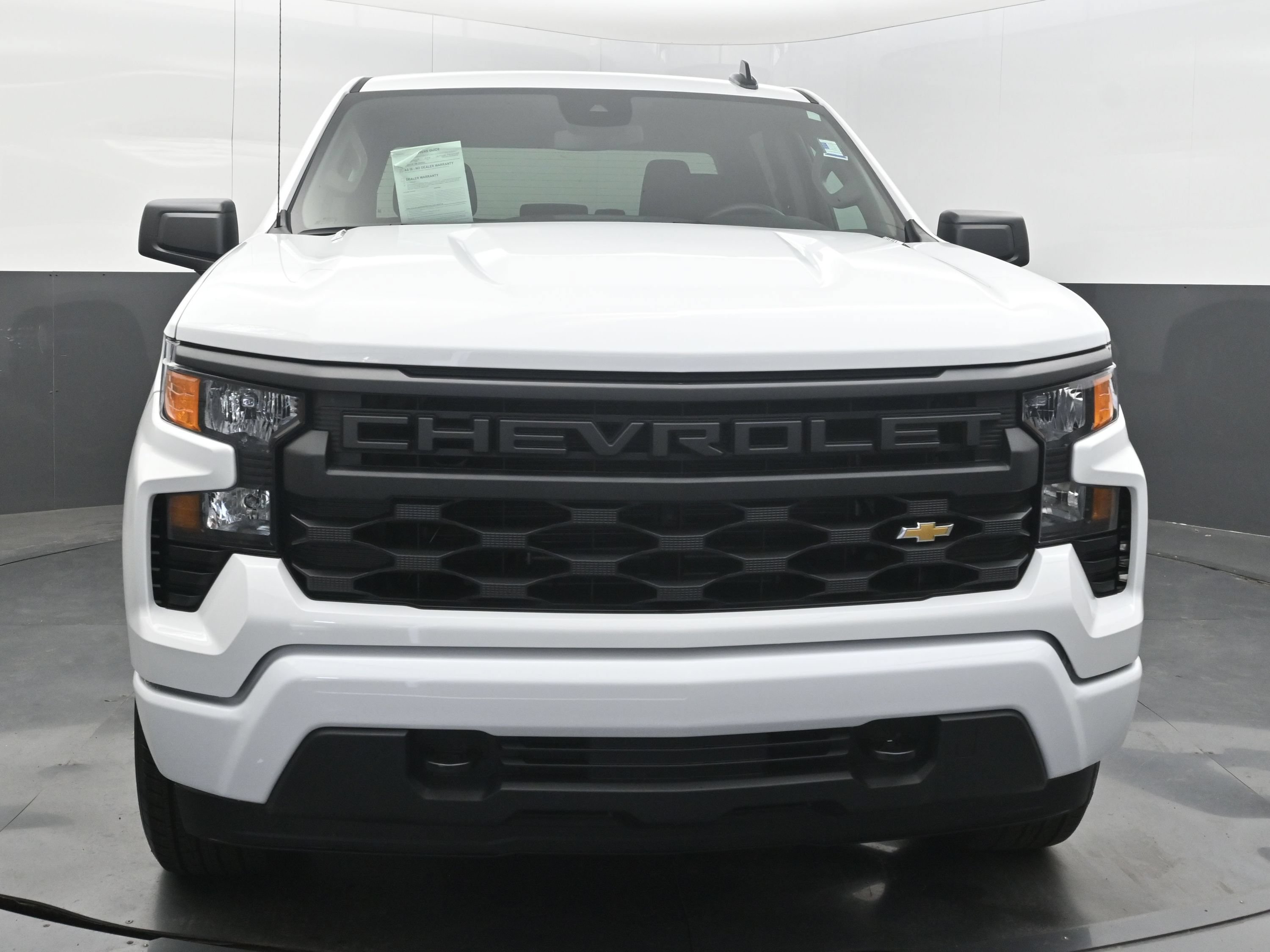 Used 2026 Chevrolet Silverado 1500 Custom AWD/4WD image 3