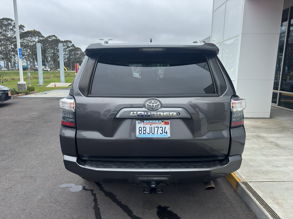 Used 2018 Toyota 4Runner SR5 Premium AWD/4WD image 11