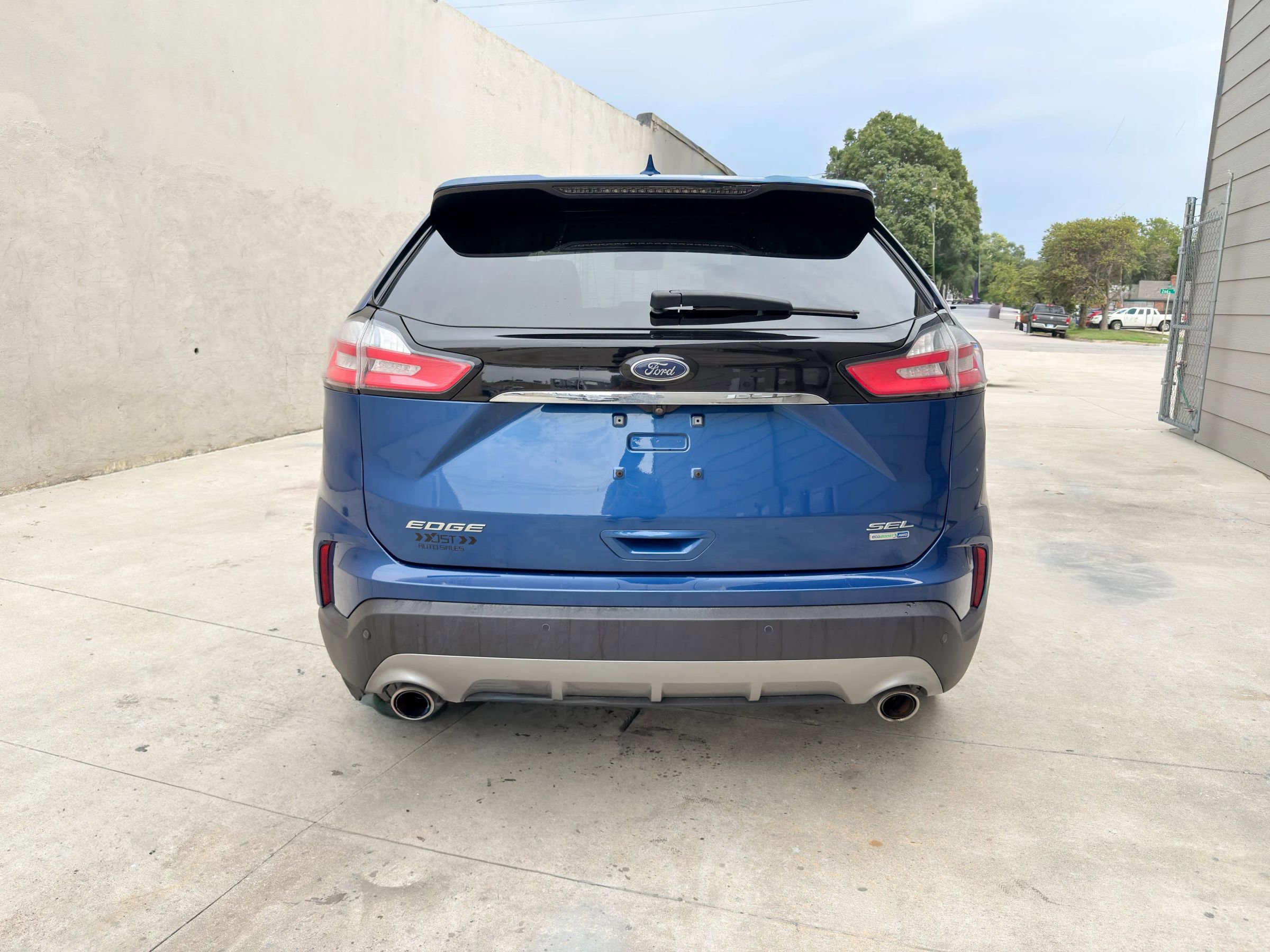 Used 2020 Ford Edge SEL w/ Convenience Package image 6